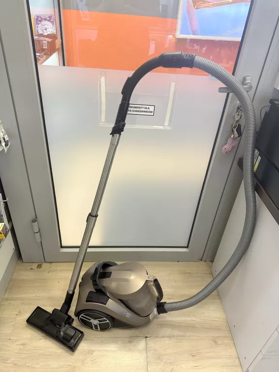 ODKURZACZ BEZWORKOWY TEFAL COMPACT POWER XXL