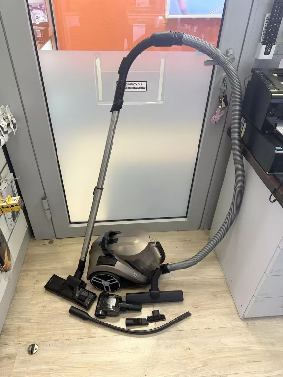 ODKURZACZ BEZWORKOWY TEFAL COMPACT POWER XXL