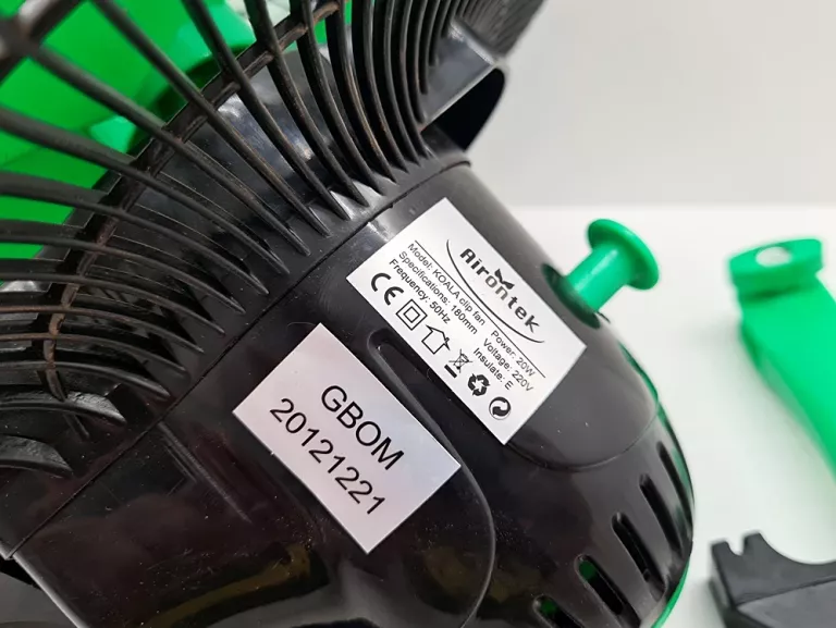 WENTYLATOR Z UCHYTEM DO RUREK AIRONTEK KOALA 20W