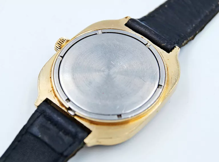 meski-zegarek-slava-pozlacany-26-jewels-lodowka-mechanizm-mechaniczny