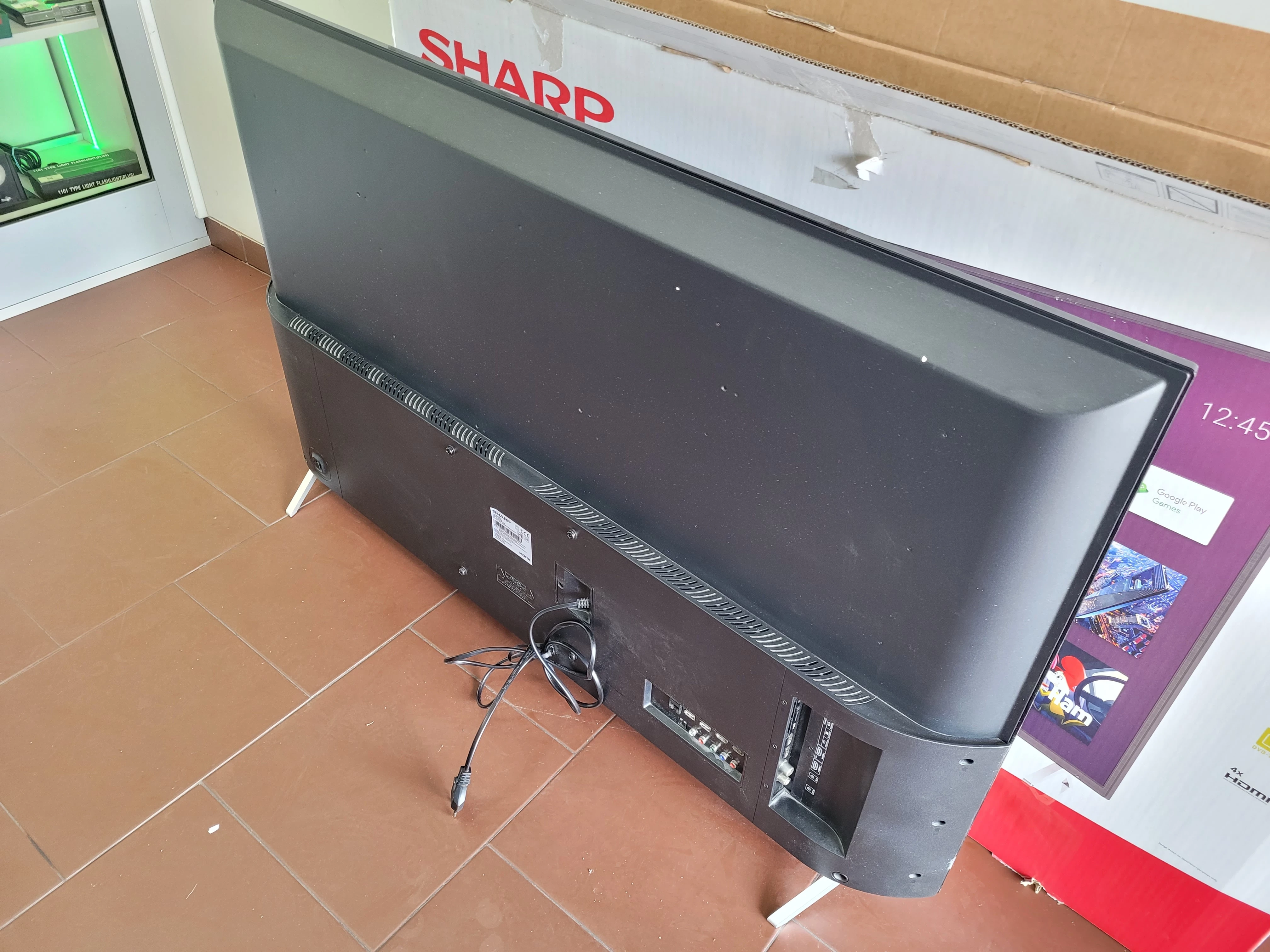 telewizor-tv-sharp-50bl2ea-50-4k-uhd-android-t-smart-tv-android-tv