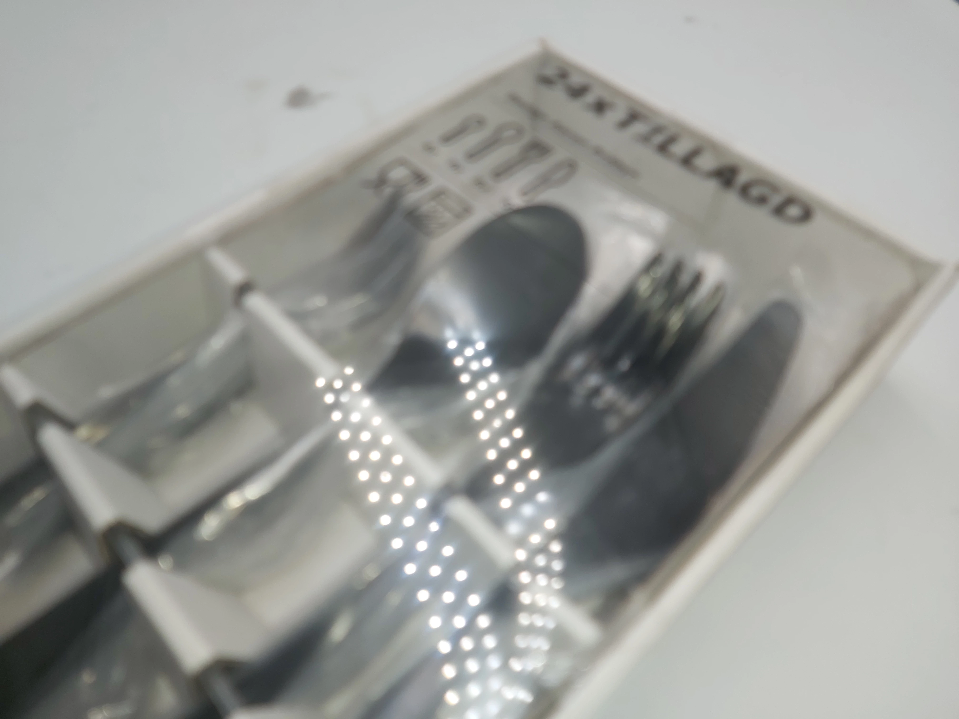 komplet-tillagd-sztuccow-24-sztuki-czarne-ikea-ean-gtin-0080474453007