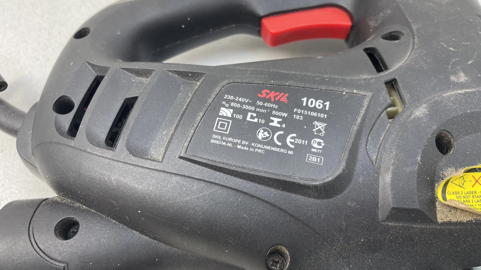 wyrzynarka-skil-1061-800w-ean-gtin-0689852665461