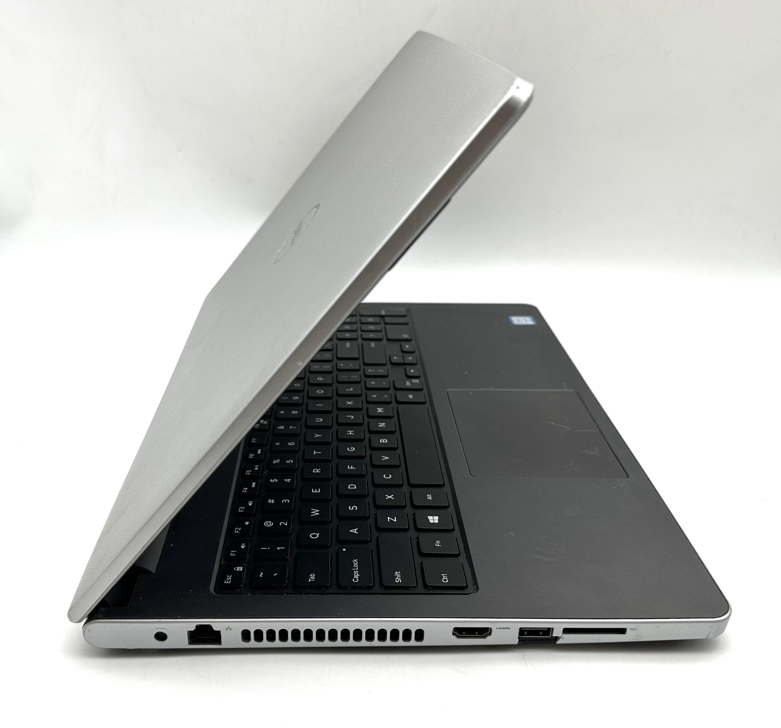 laptop-dell-inspiron-ttyfj-a00-i5-6200u-8256gb-pojemnosc-dysku-250