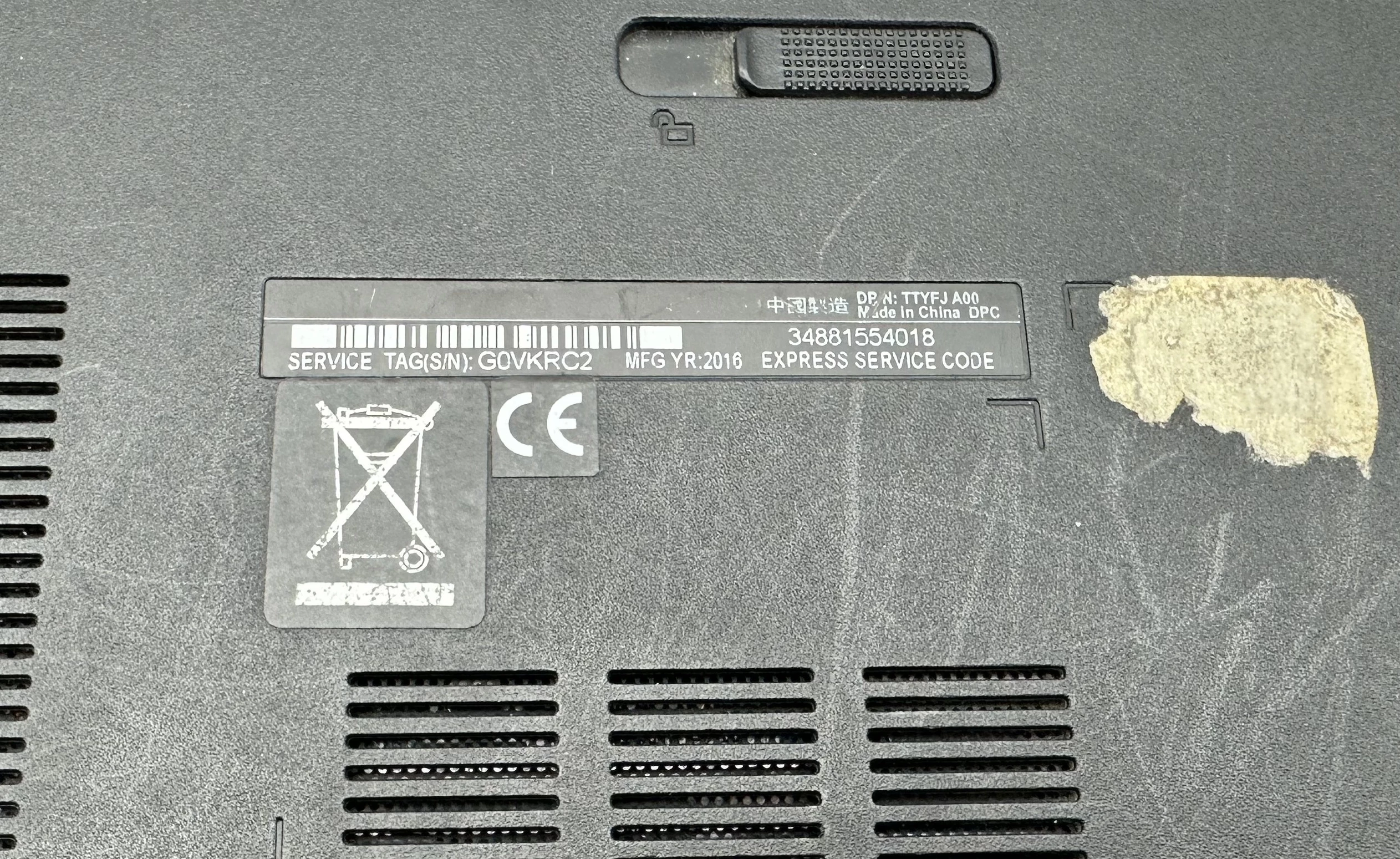 laptop-dell-inspiron-ttyfj-a00-i5-6200u-8256gb-wielkosc-pamieci-ram-8-gb