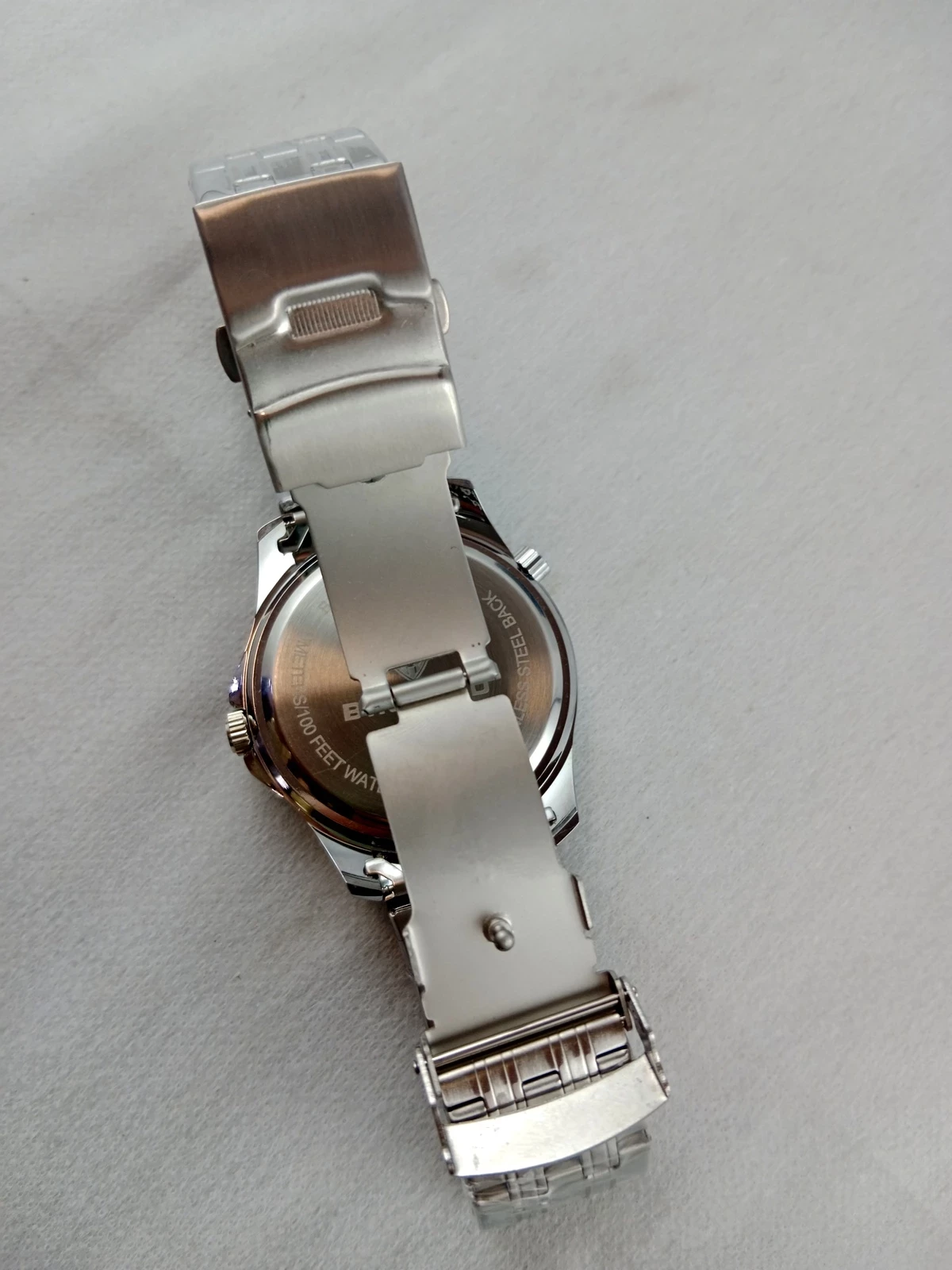 zegarek-binbond-mechanizm-kwarcowy