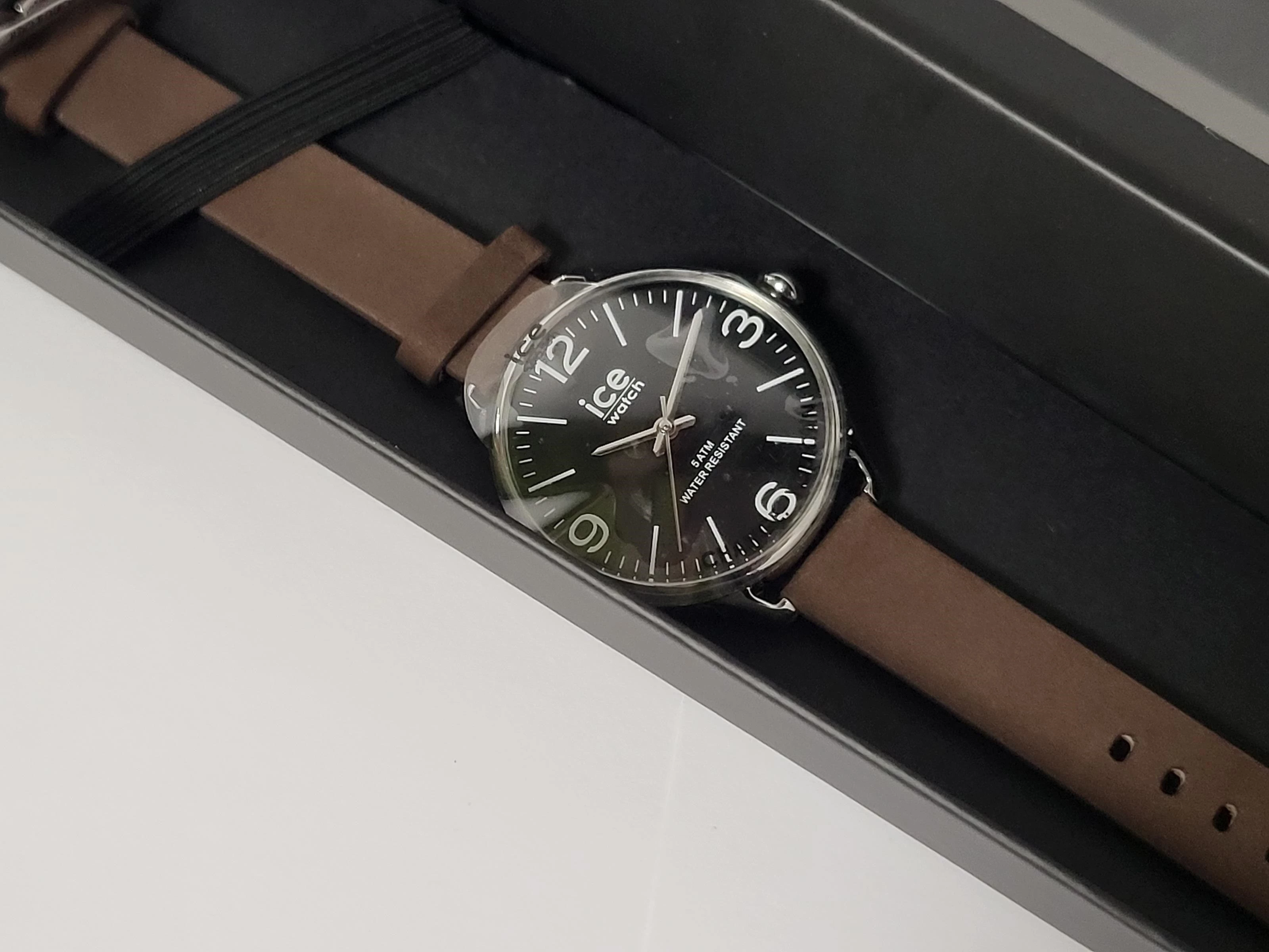 ice-watch-zegarek-unisex-nubuk-ean-gtin-4895173307638