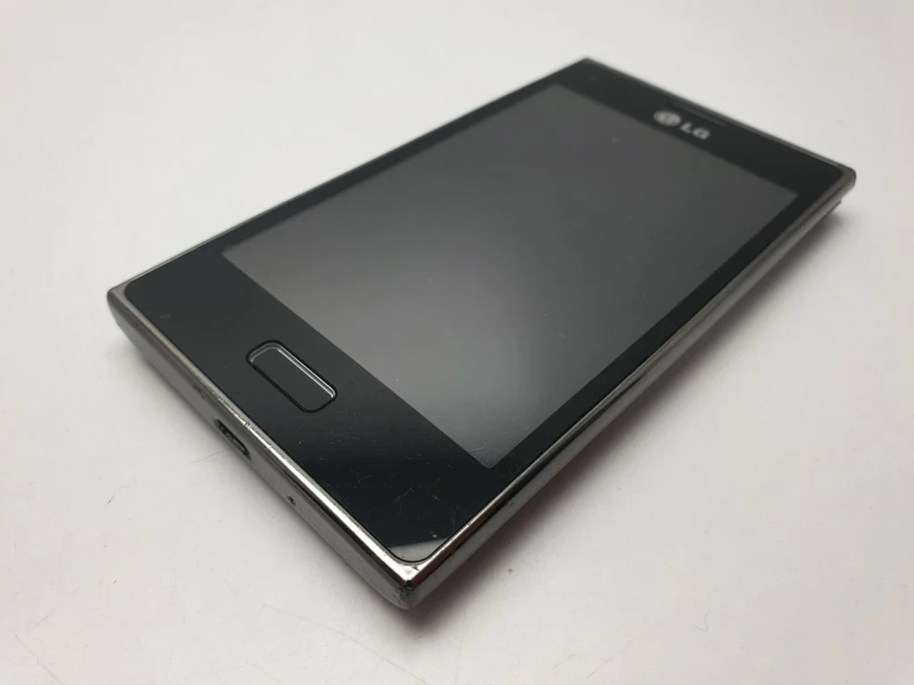 telefon-lg-swift-l5-optimus-e610-nie-uruchamia-sie-stan-uzywany