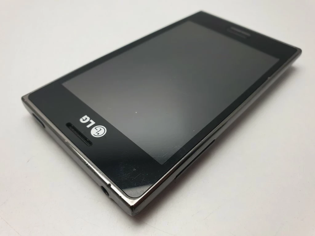 telefon-lg-swift-l5-optimus-e610-nie-uruchamia-sie-typ-smartfon