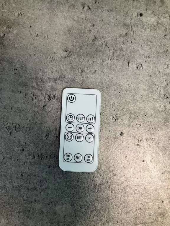 termowentylator-quigg-wh-1-2000-w-kolor-dominujacy-bialy