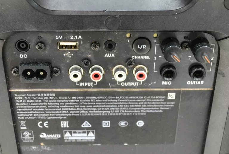 glosnik-imprezowy-jbl-partybox-200-audio-moc-60