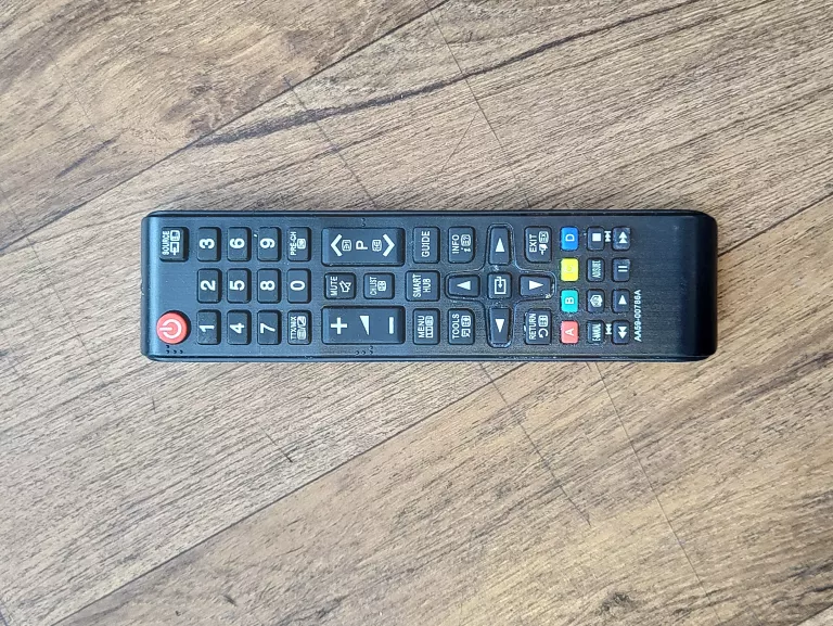TELEWIZOR SAMSUNG UE40EH5300 + PILOT