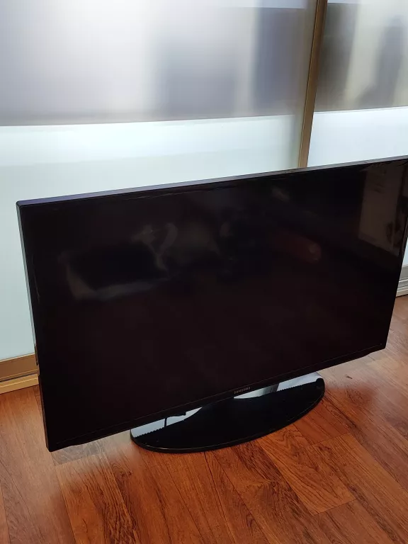 TELEWIZOR SAMSUNG UE40EH5300 + PILOT