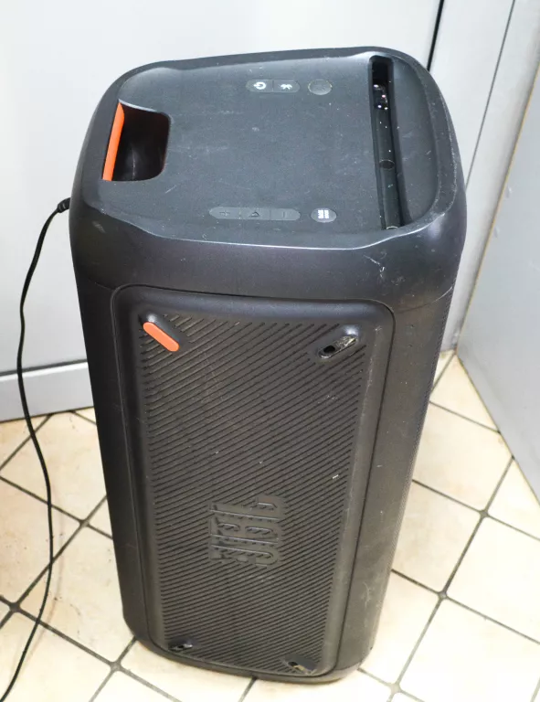 glosnik-imprezowy-jbl-partybox-200-audio-marka-jbl