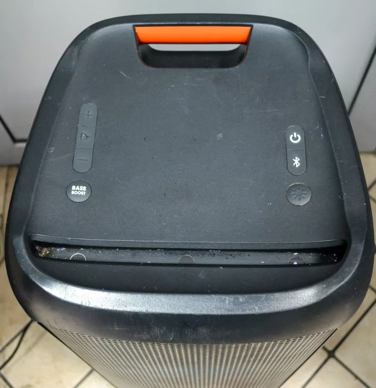 glosnik-imprezowy-jbl-partybox-200-audio-stan-uzywany