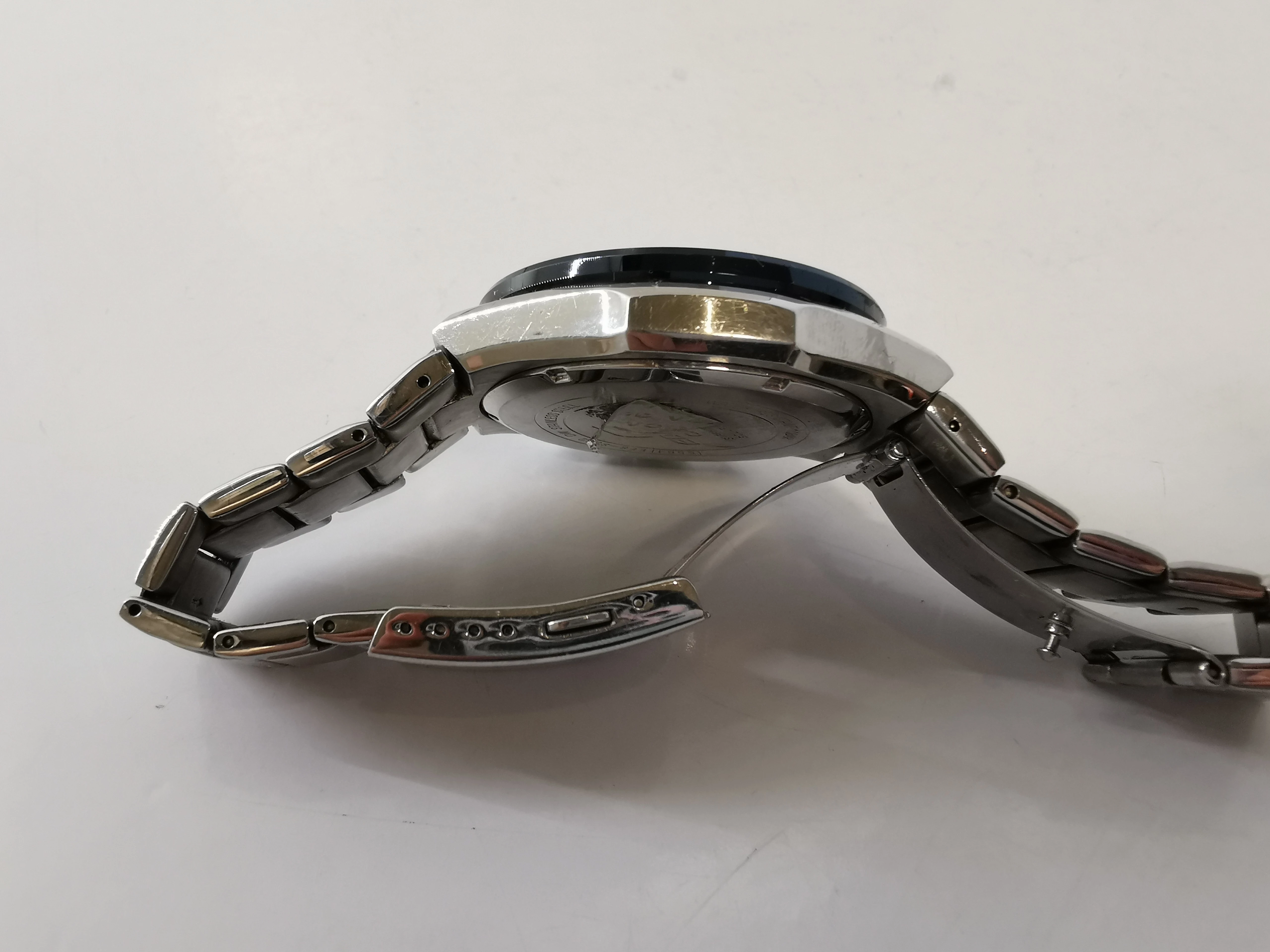 zegarek-casio-edifice-efs-s520-cdb-1buef-opis-mechanizm-kwarcowy