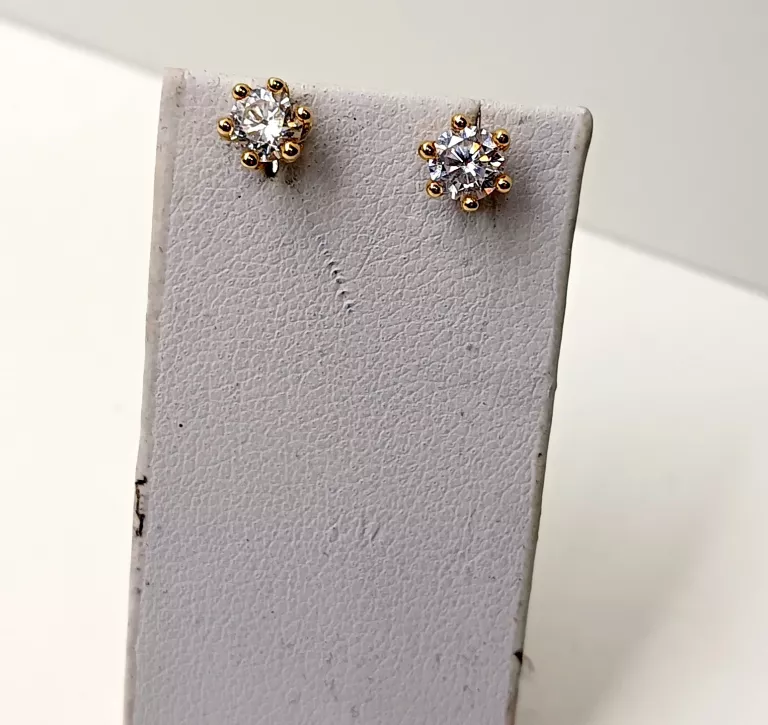 wyrob-jubilerski-kolczyki-wkowki-z-kamykiem-stan-uzywany