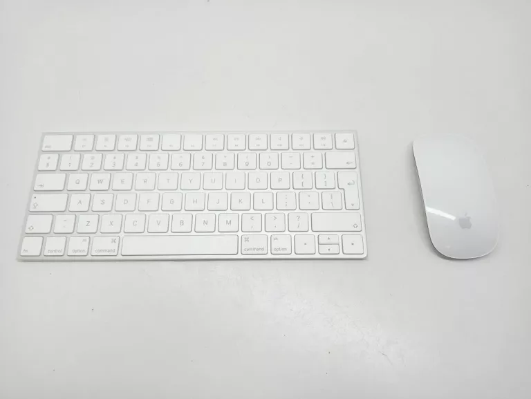 MAC MINI A1347 + KLAWIATURA + MYSZKA