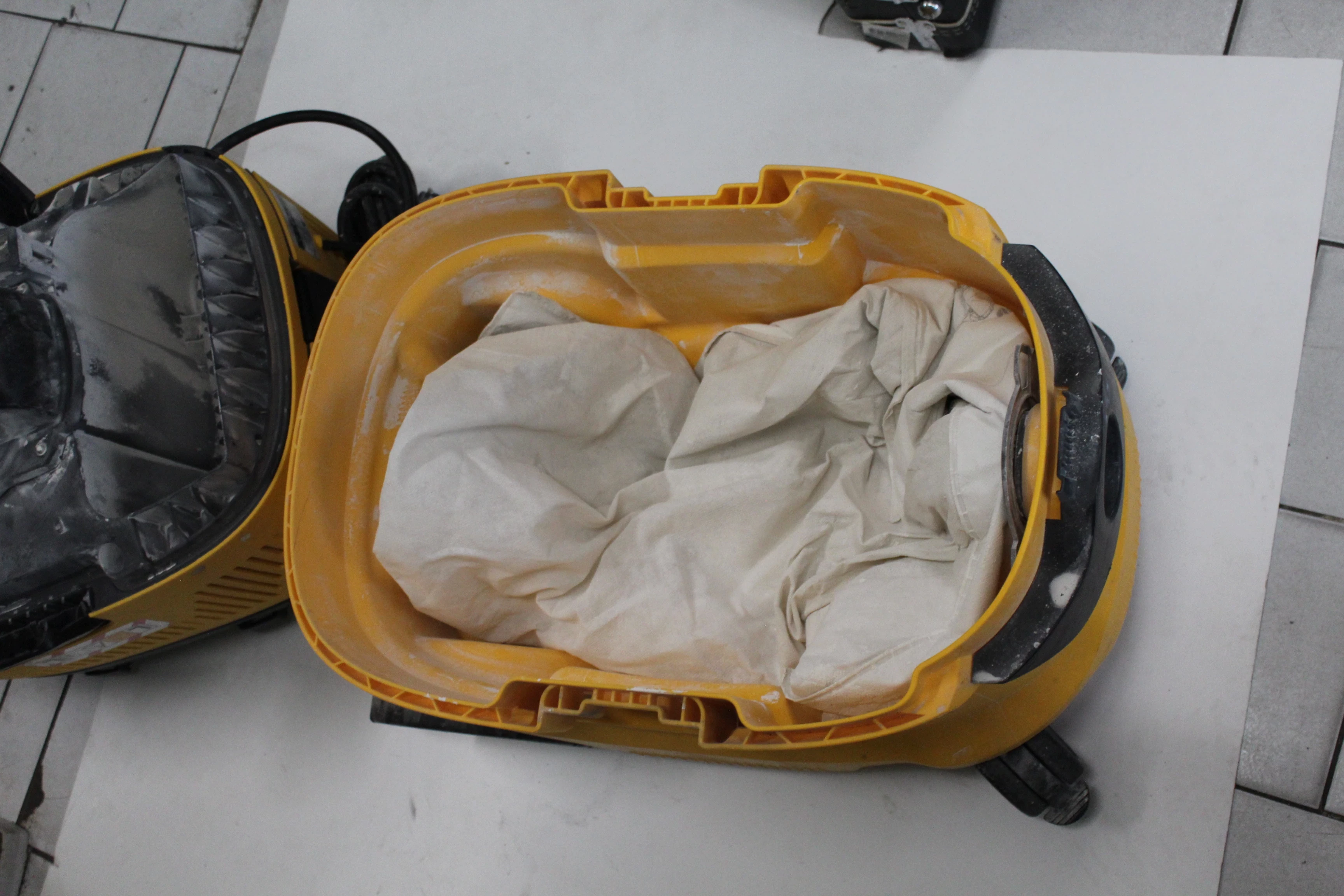 odkurzacz-przemyslowy-mirka-de-1230-l-pc-zabikowska-47-lubon-sc