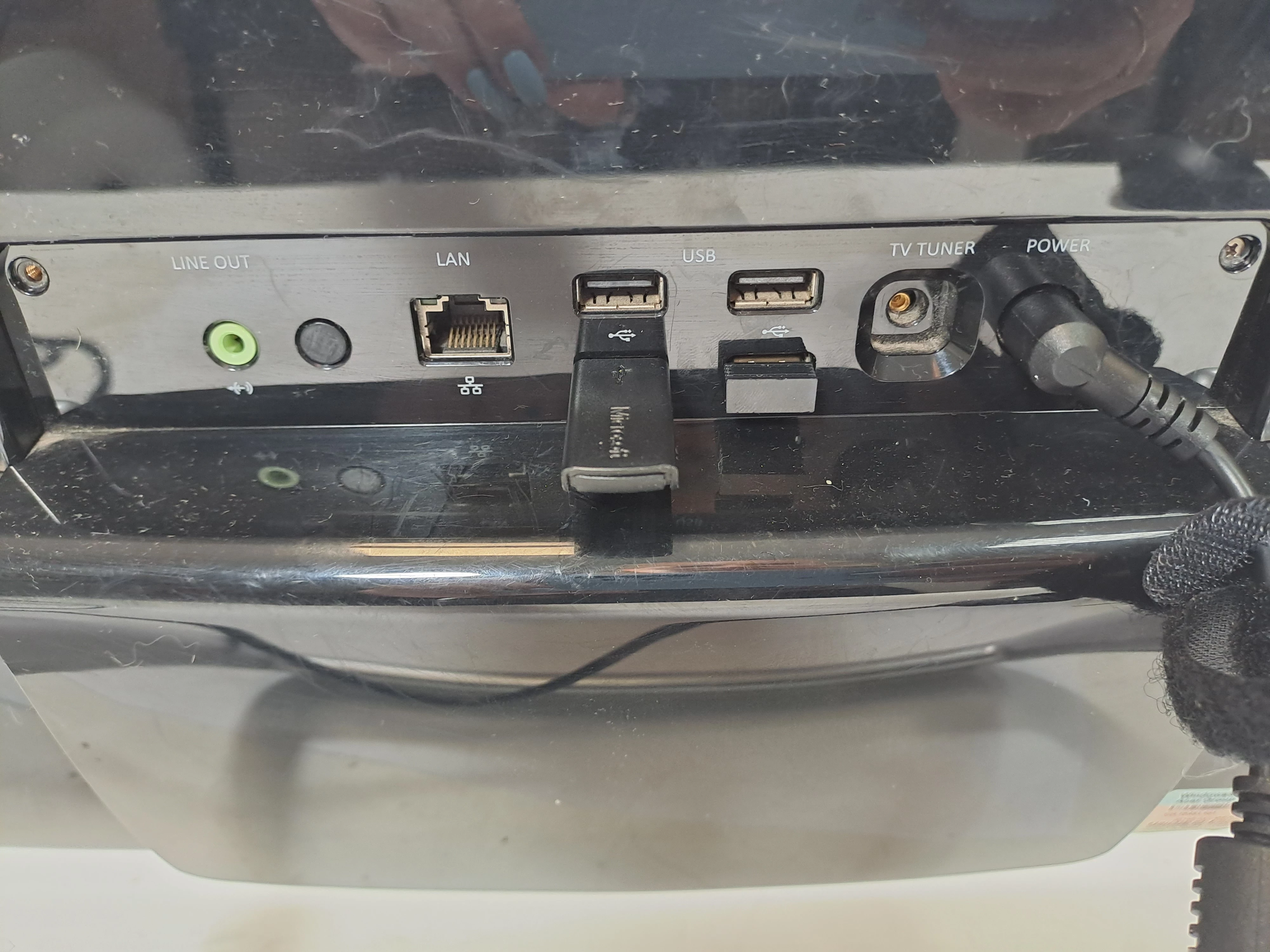 komputer-stacjonarny-z-monitorem-qoltec-packard-bell-windows-7-pojemnosc-dysku-250