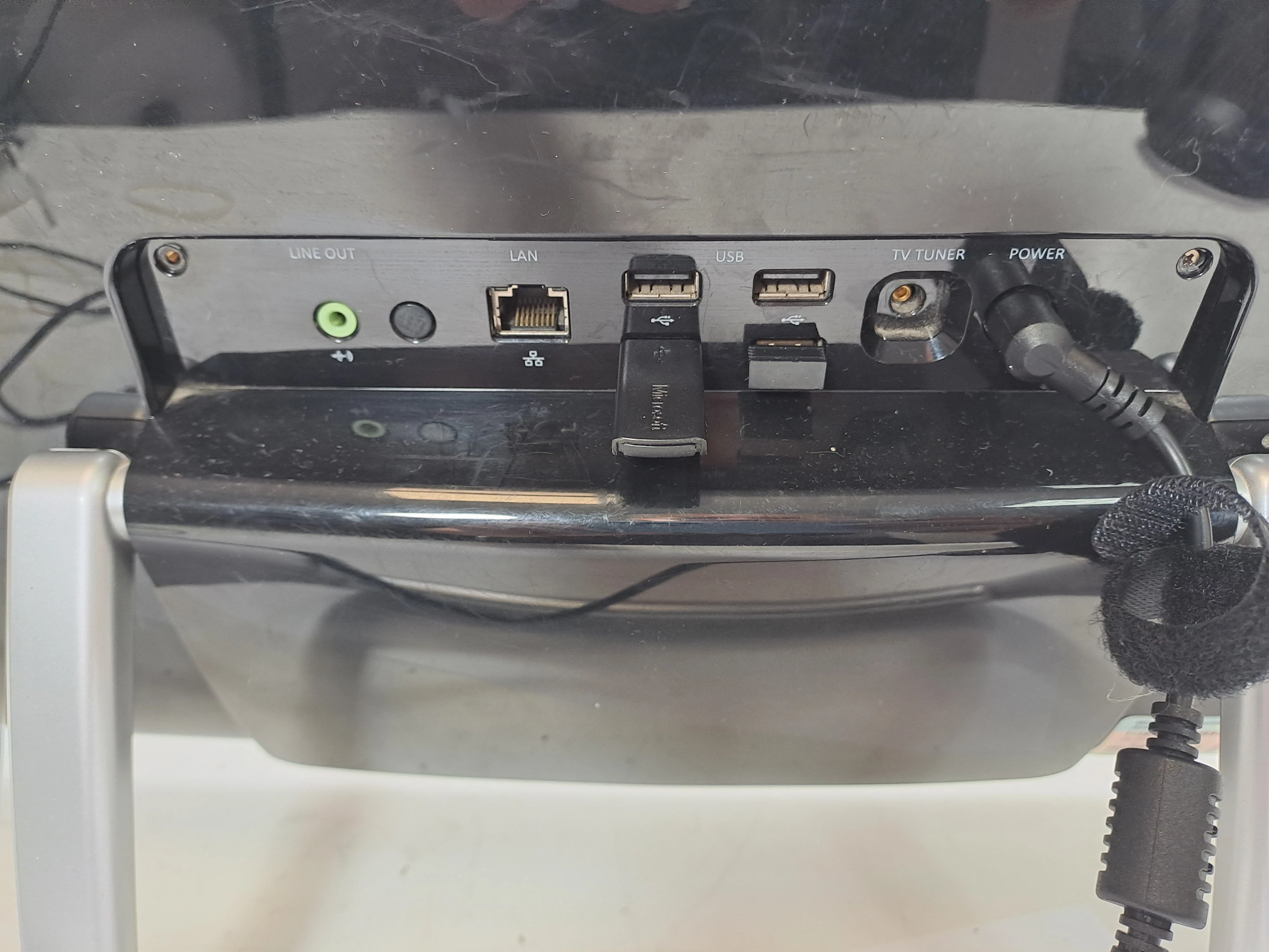 komputer-stacjonarny-z-monitorem-qoltec-packard-bell-windows-7-typ-dysku-twardego-brak-dysku