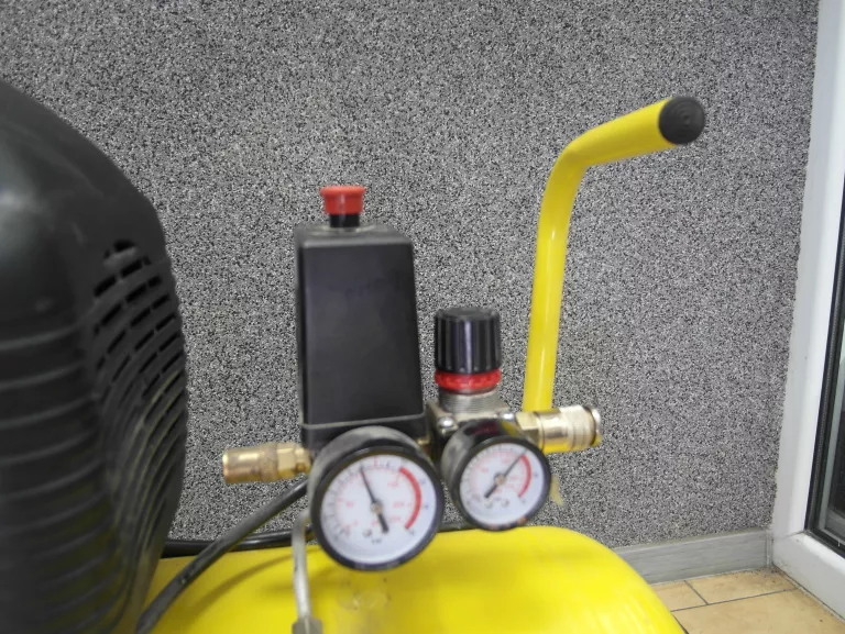 KOMPRESOR STANLEY D 211/8/50 2020R 50L