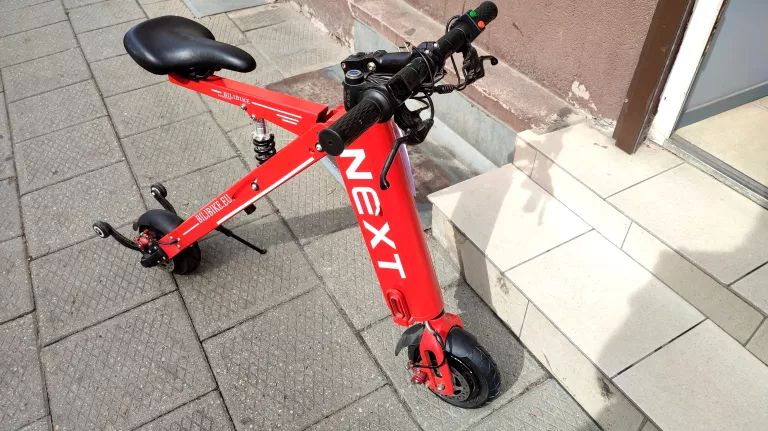 MINI SKUTER ELEKTRYCZNY BILI BIKE NEXT