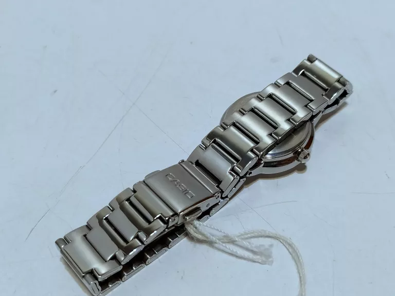 ZEGAREK DAMSKI CASIO ( LTP-1282D-7AEF )