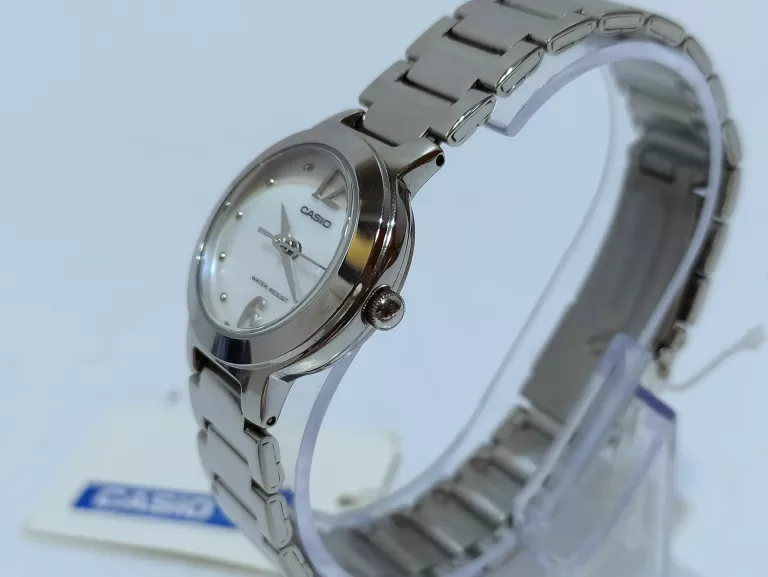 ZEGAREK DAMSKI CASIO ( LTP-1282D-7AEF )