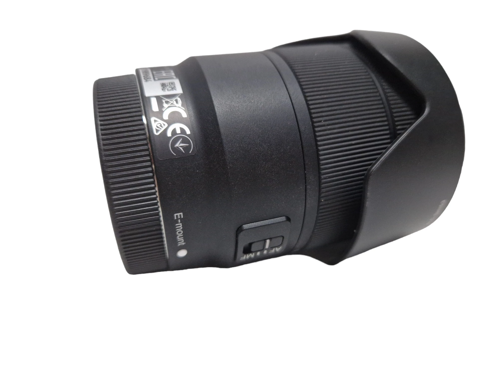 obiektyw-sigma-l-mount-30mm-f14-dc-dn-ogniskowa-30-mm