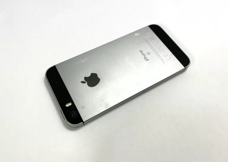 TELEFON IPHONE SE