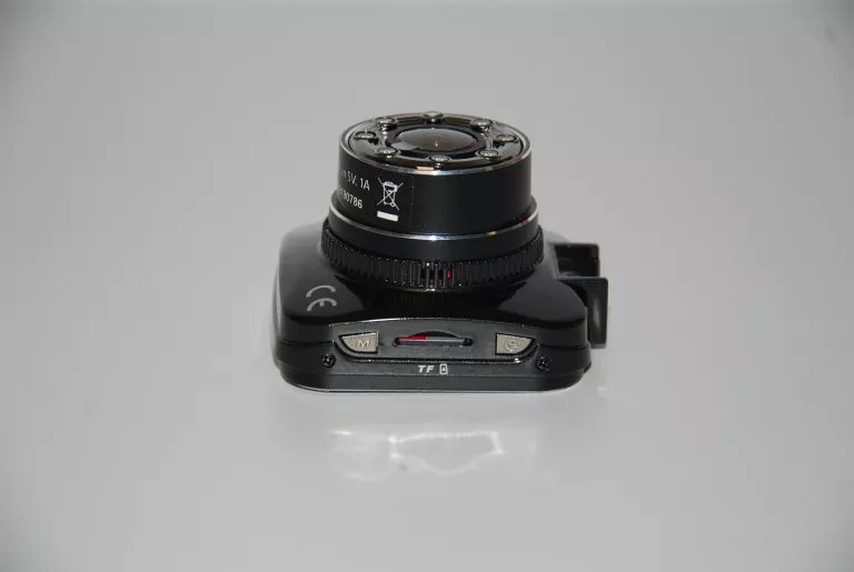 kamera-samochodowa-xblitz-go-se-rejestrator-jakosc-zapisu-full-hd-1920-x-1080