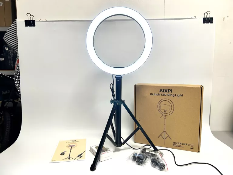LAMPA PIERŚCIENIOWA AIXPI LED TIK-TOK
