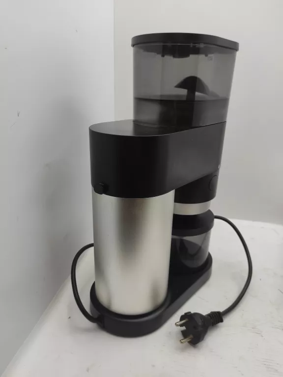 MŁYNEK ELEKTRYCZNY YOER BCG01BK