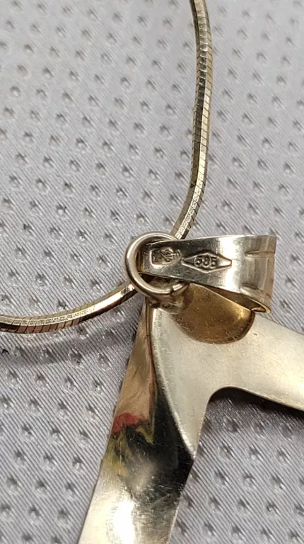 ZŁOTA ZAWIESZKA 585 / 1,11G