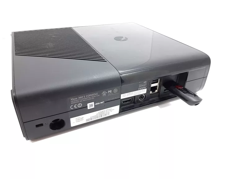 KONSOLA XBOX 360 E 1538, 2X PAD, 20 GIER