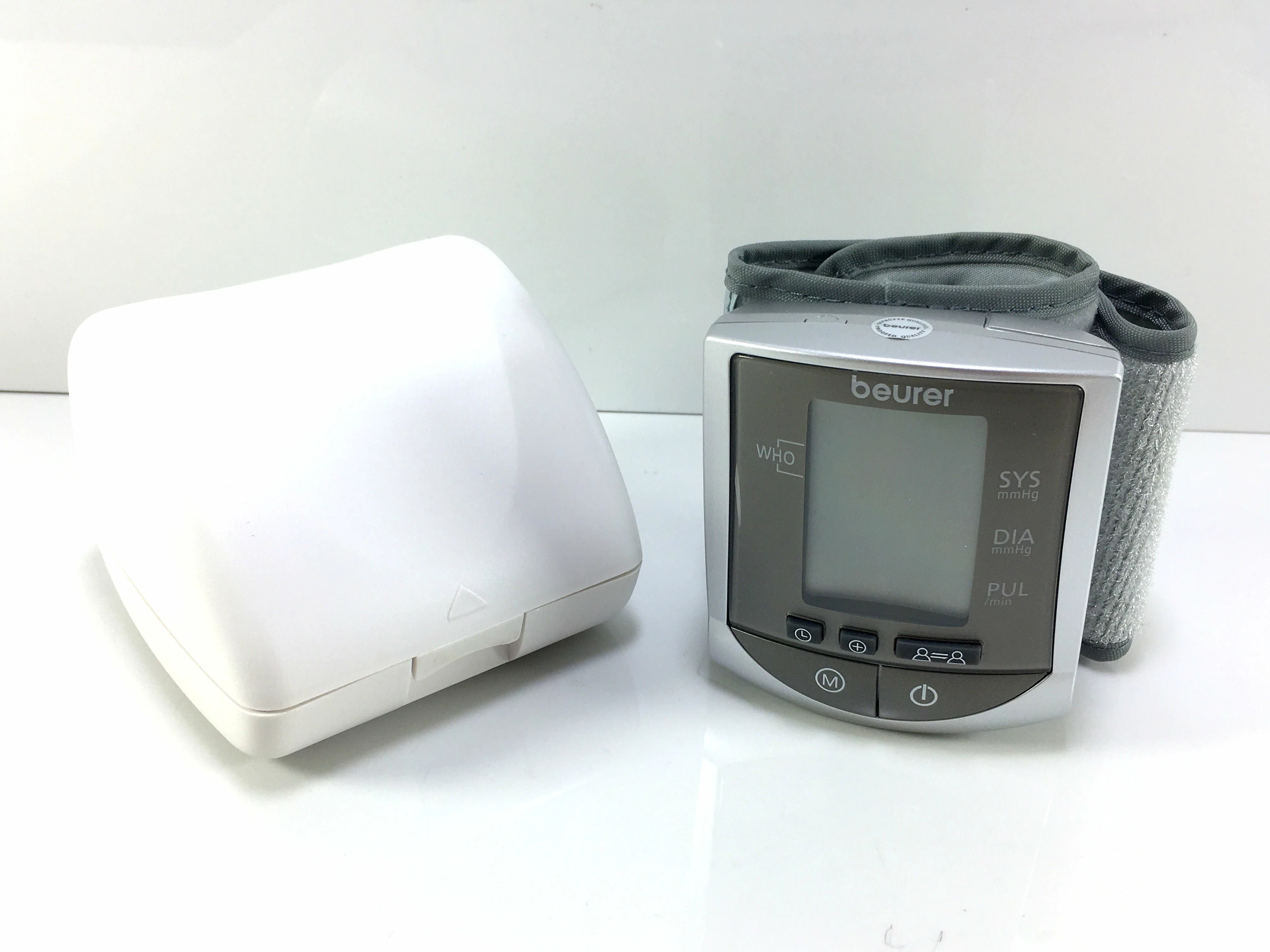 cisnieniomierz-nadgarstkowy-beurer-bc-16-glogowska-35a-poznan-ska-x