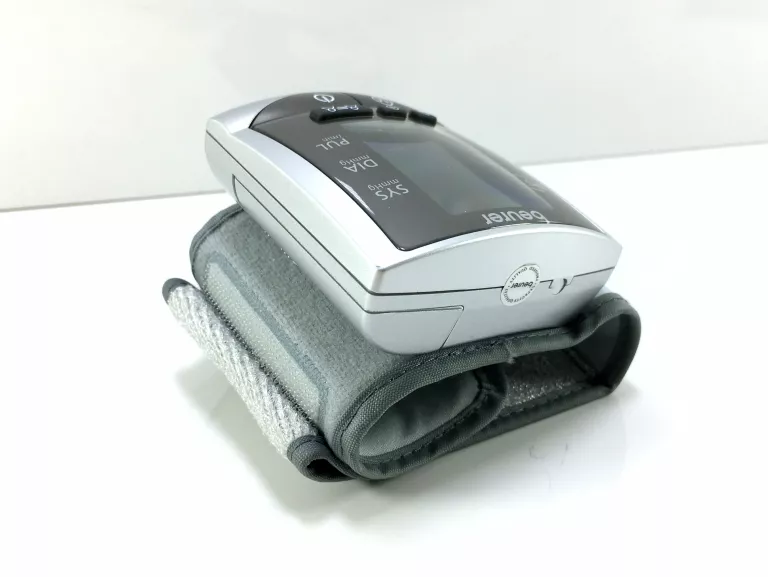 cisnieniomierz-nadgarstkowy-beurer-bc-16-miejsce-pomiaru-nadgarstek