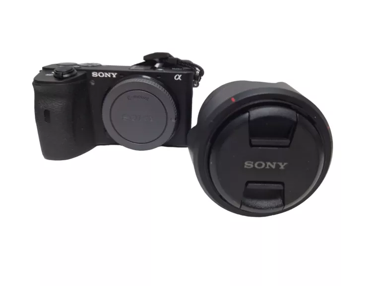 APARAT SONY A6600 + OBIEKTYW SONY 18-135 SEL18135