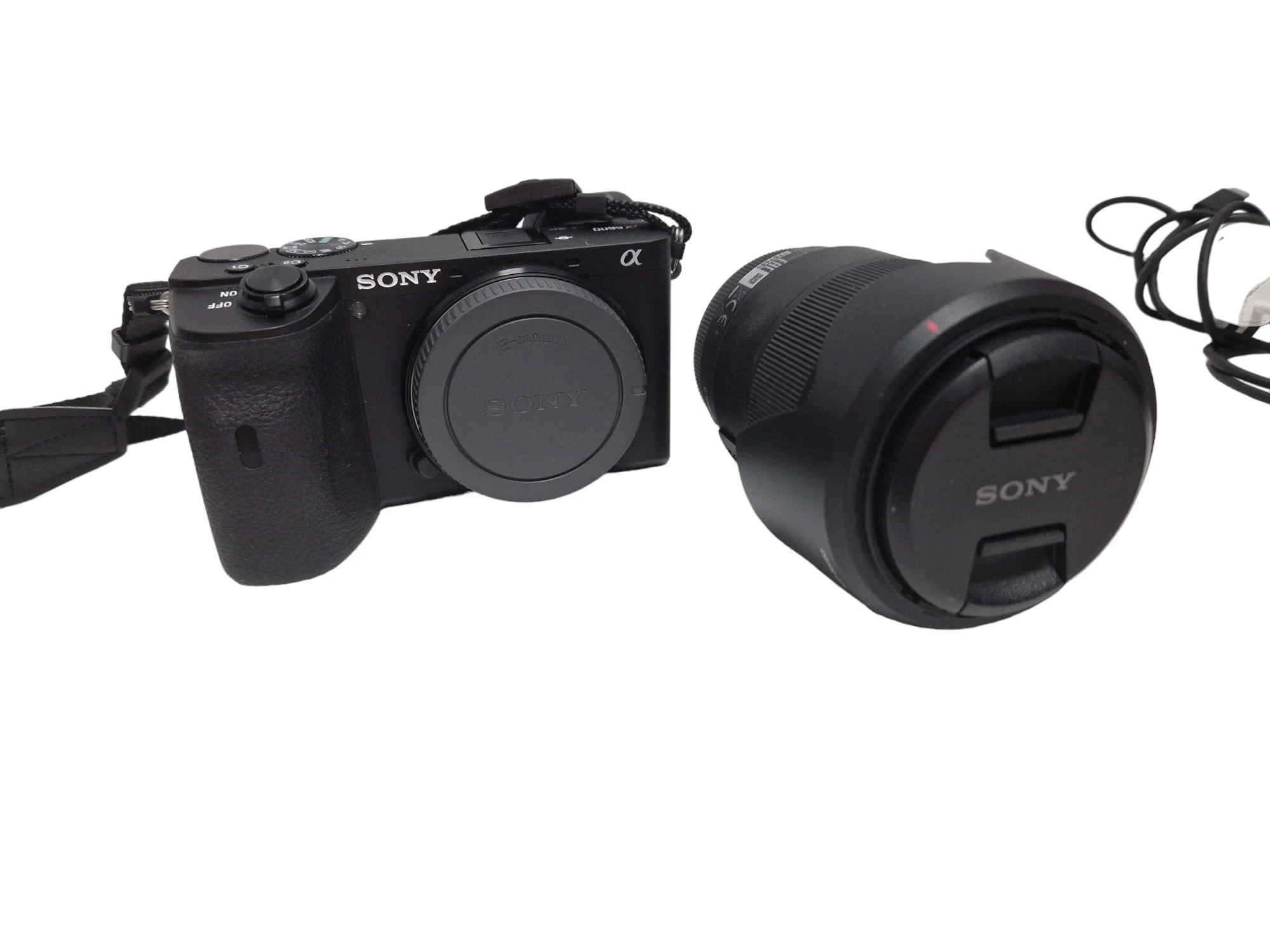 aparat-sony-a6600-obiektyw-sony-18-135-sel18135-kod-producenta-ilce6600mbce