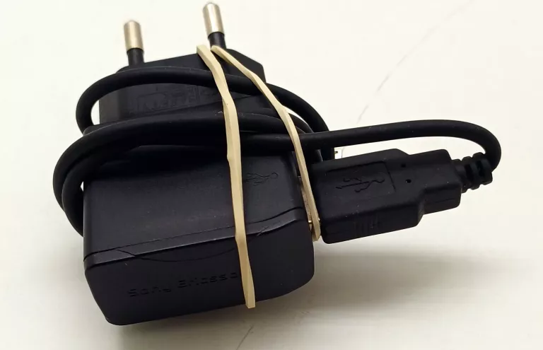 telefon-alcatel-2010x-z-ladowarka-kolor-czarny