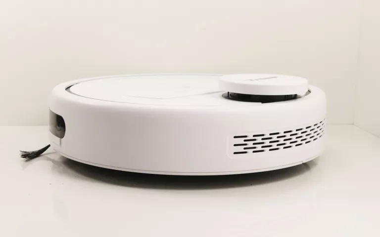TRISA ROBO CLEAN ROBOT SPRZĄTAJĄCY