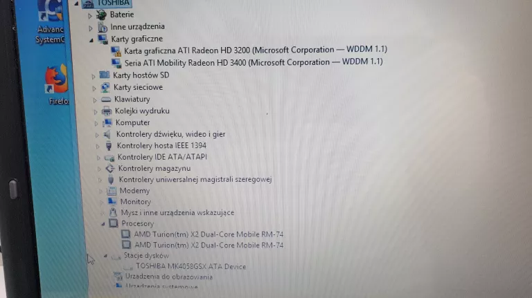 LAPTOP TOSHIBA A300 D  4GB RAM WIN 8