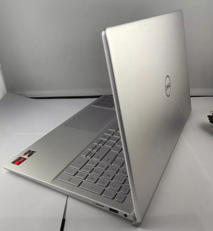 DELL INSPIRON 5505 8/512GB SSD RYZEN 5 4500U