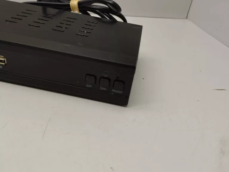 DEKODER DVBC OPTICUM AX LION NS