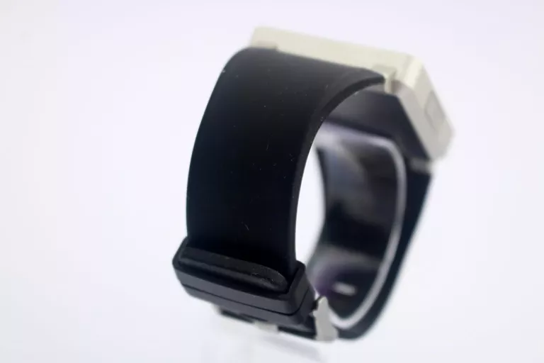 zjawiskowy-smartwatch-sony-sw2-super-stan-ksztalt-koperty-prostokatny