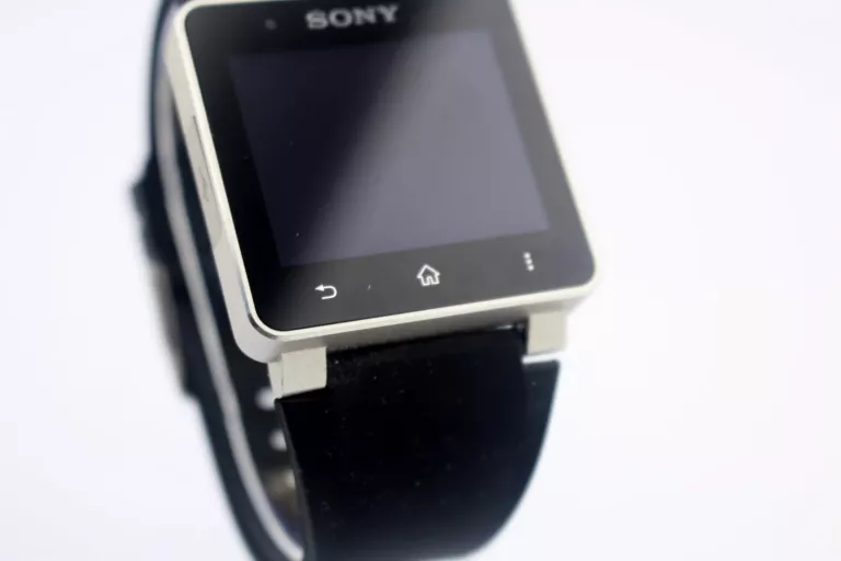 zjawiskowy-smartwatch-sony-sw2-super-stan-kolor-czarny