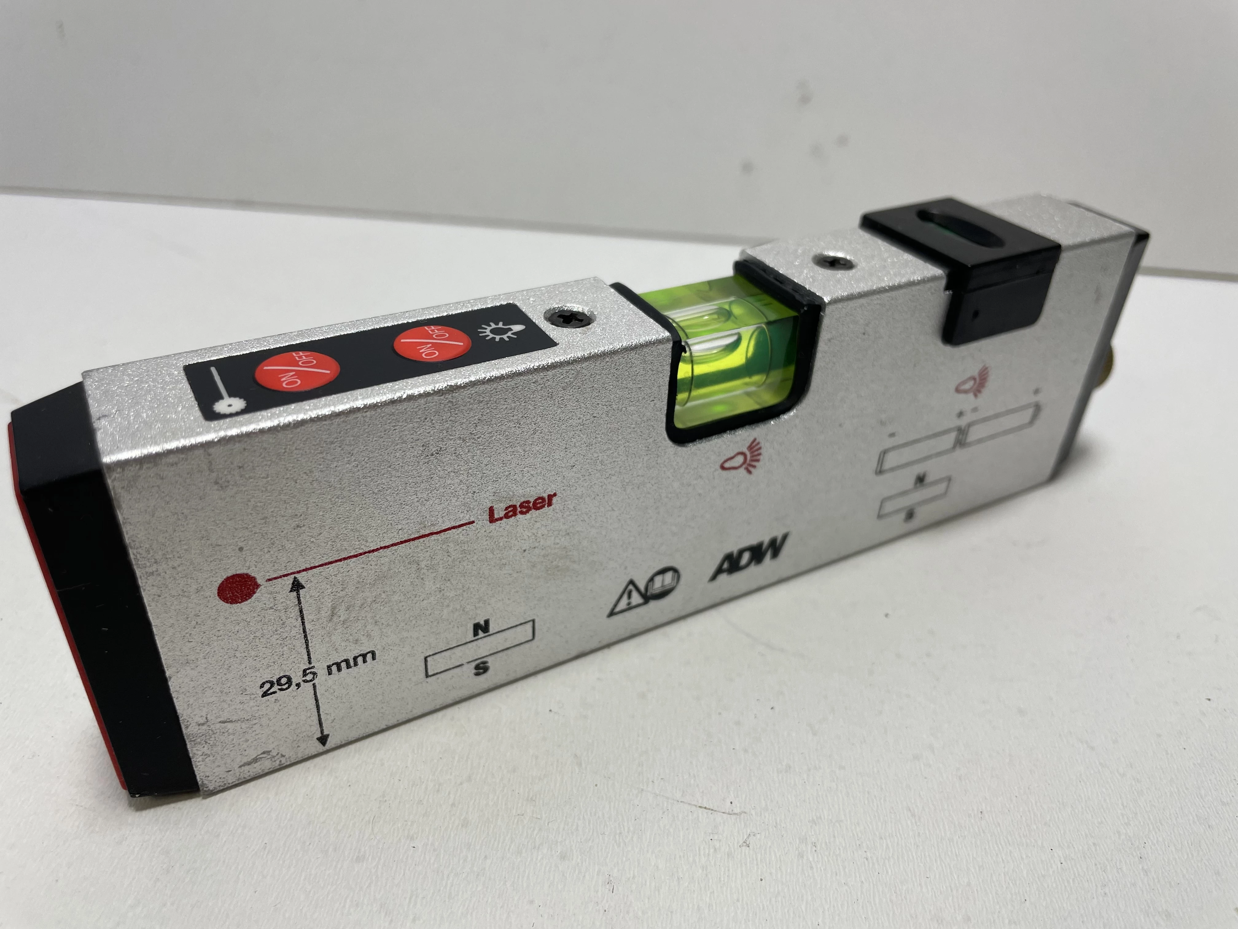 poziomica-laserowa-powerfix-plw-2-stan-uzywany