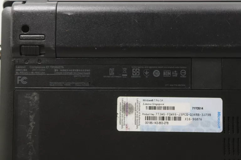 LAPTOP LENOVO THINKPAD X121E 4GB/320GB HDD