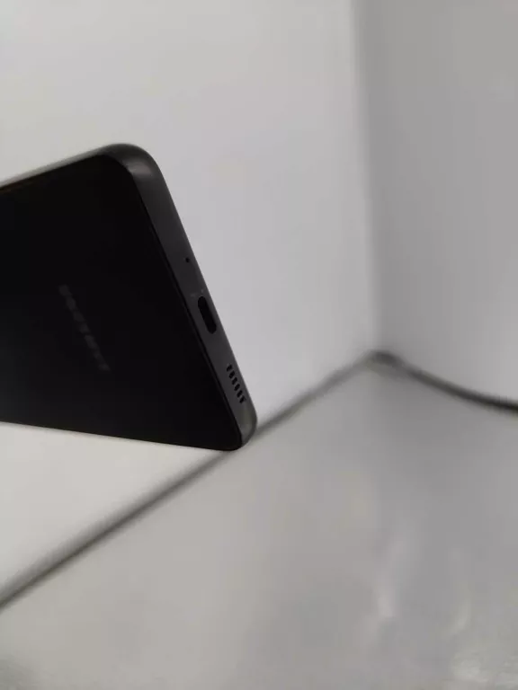 telefon-samsung-galaxy-a33-5g-opis-przekatna-ekranu-64